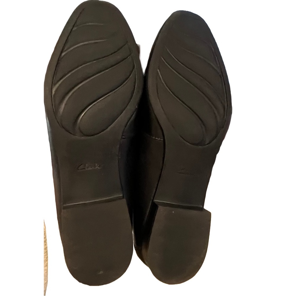 Clarks Womens Juliet Loafer Sz 7.5 Black Leather Flat Comfort Shoe EUC - Picture 5 of 6